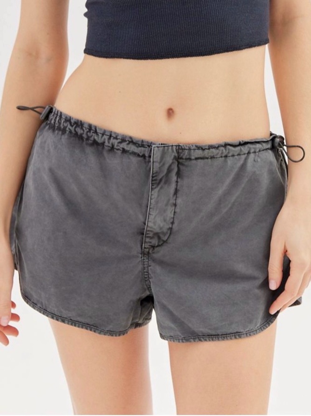 Urban Outfitters Womens Avery Pull On Short Size M Hiking Outdoors Workout